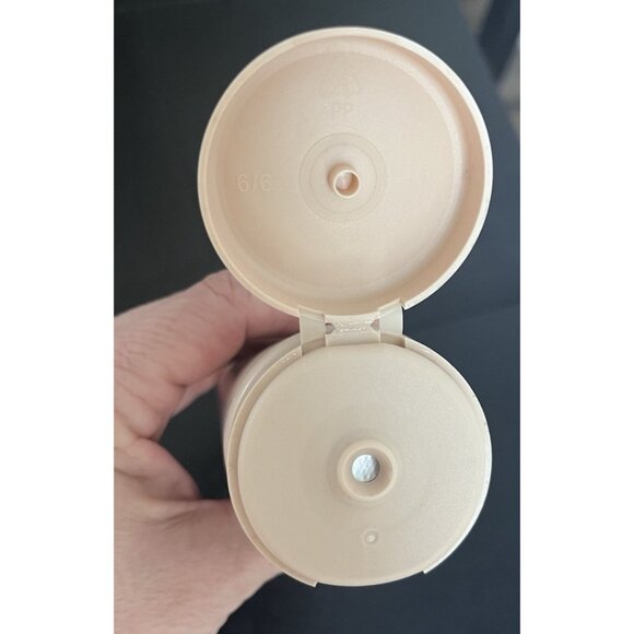 VIC Beauty Only Good Hair Days Hydrating Conditioner UVA/UVB Protection 8 Fl.oz. - Picture 5 of 6